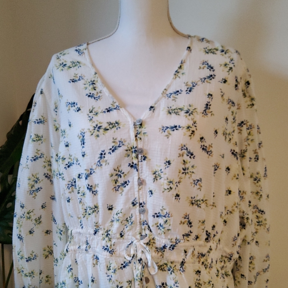 Time and Tru Floral Drawstring Blouse - - Picture 2 of 7